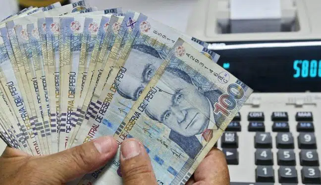 Manojo de billetes